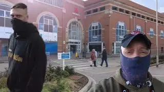 ARCADE SHOPPING CENTRE-AVOID ALL CONTACT DAY FOR SECURITY!