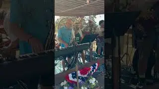 Robert Holley and John Bushnell Sing