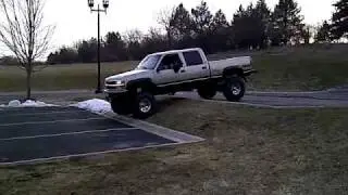 VID-20110316-00004