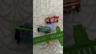 Hyper glow Thomas vs celebration Nia