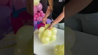 Mini Balloon Garland DIY with 5
