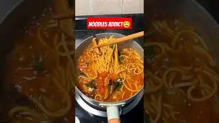 🥗NOODLES WITH A NATURAL FLAVOR BOOST!🍜#food #noodles #soup #unique #fyp #shorts  #howto