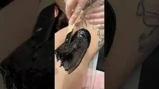 Waxing with @BlackCoralWaxHawaii 🖤 #wax #underarmwax #hairremoval #satisfying #shorts #yt #short