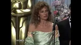 Jacqueline Bisset, Bille August and Candice Bergen at The 1989 Academy Awards