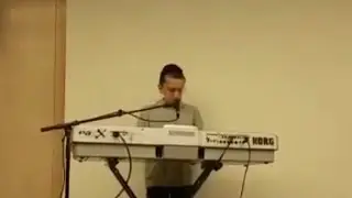 Shulem Brodt Singing And Playing The Davenen Song