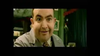 O Fabuloso Destino de Am&eacute;lie Poulain (2001) Trailer.😍