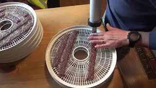 ELK JERKY WITH THE LEM JERKY CANNON