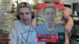 xQc Онемение после распаковки 1 из 5 голографических рубиновых мини-карт Sidemen