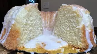 How to Make Champagne Poundcake