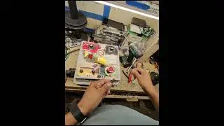 Reparando el control del toro mecánico
