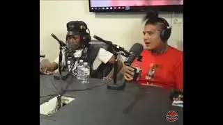 sosmula loves selling crack