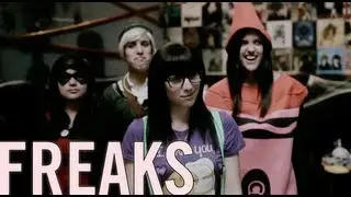 FREAKS!
