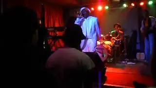ROD TAYLOR & DUBASS FAMILY BAND live in Rome 11-01-2013
