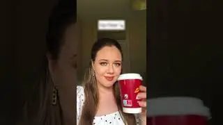 Top 25 poses for photos with coffee
