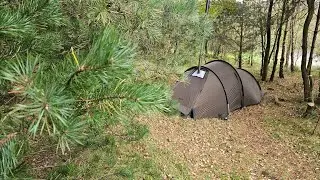 Pomoly hot tent camp at the side of a beautiful loch #outdoors #camping