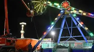 Se rompi&oacute; un juego del parque de diversiones y qued&oacute; gente suspendida en el aire II