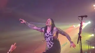 Hardcore Superstar - Run to Your Mama / Standin' On the Verge (live @Orion Ciampino Roma)