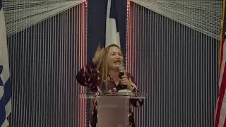 IGLESIA VICTORIA EN CRISTO Pastora Martha Dillow   *we do not own the rights to the music*