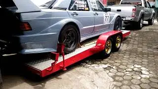 Anhang/Trailer 4 roda Custom