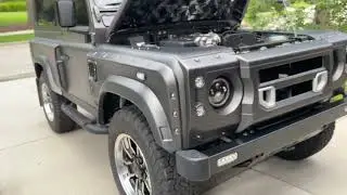 Beautifully restored 1995 Land Rover Defender 90 W KAHN BODY KIT custom black Italian leather&Power