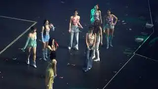 TWICE (트와이스) - Medley Mix 2 | 4K FANCAM (직캠) | READY TO BE TOUR LONDON