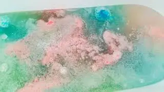 Bath Magic Superhero Dusteez  Bath Dust