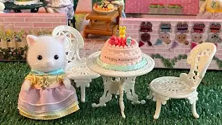 Unboxing 35th Anniversary set - Sylvanian Families, Calico Critters