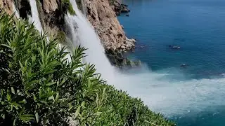 The sound of a waterfall is pleasant to 99% of people | Fantastic natural scenery
