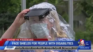 Mother teams up with engineering student to design face shield for people with disabilities (5 p.m.)