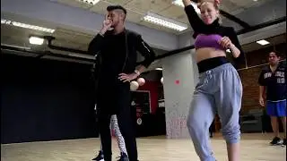 Steven Lee Lewis Cape Town Performance
