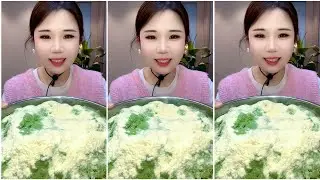 ASMR ICE EATING with MATCHA and MILK POWDER 