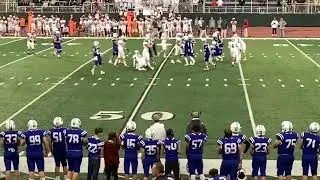 Wyatt Sharpe run up the middle