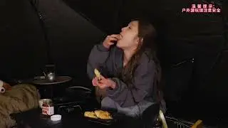 🥰Immersive experience of Japanese girl outdoor camping, cooking with wood-fired stove and oven👍