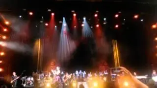 Le cose che vivi - 20 Greatest Hits World Tour