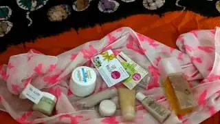 The Nature's Co Beauty Wish Box January 2017 - elight eight unboxing