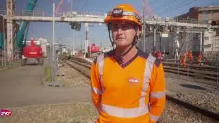 Remplacement des portiques caténaires en gare du Mans