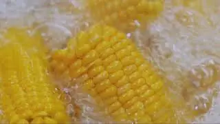 How to cook frozen corn on the cob?