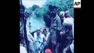 SYND 14 8 77 SCENES IN DELHI AFTER FLOODS