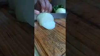 Cebolla NO puede faltar 🔥🔥 #cocinando #parrilla #carne #asados #le&ntilde;a #parricandela #pollo #parrillas
