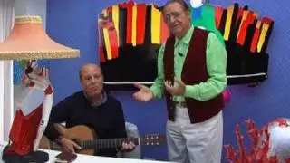 CANTO MALINCONICO - Video improvvisato a casa di RENZO ARBORE