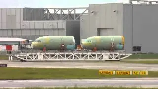 A320 Sektion on a van carrier