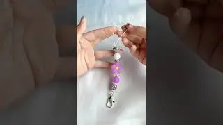 #beads #siliconebeads #tutorial #keychain #diy #flowers #focal #beadsjewellery #fyp  #howto
