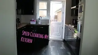 1 Minute SPEED CLEAN MY KITCHEN with TWO UNDER TWO