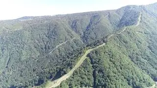 野沢温泉スキー場　夏のゲレンデ草刈りの様子