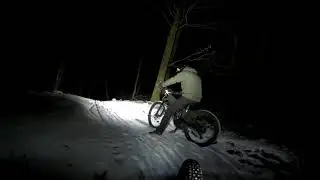 Friday night ride in snow at Skedala trails