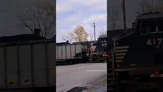 4173 and 1187 N.S. D.P.U. (Distributed Power Units) #like #share #subscribe