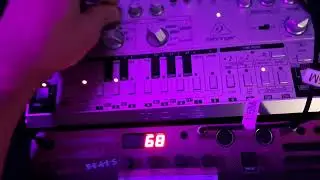 Sonicware Liven Bass&Beats/Behringer TD-3 - noisejam 🪐