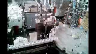 Reagent filling machine