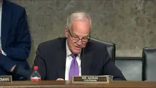 Chairman Leads VA Committee in Hearing to Review Veterans' Disability Benefits System