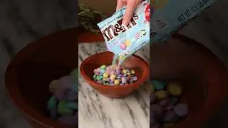 3-ingredient flower pretzel bites for spring
